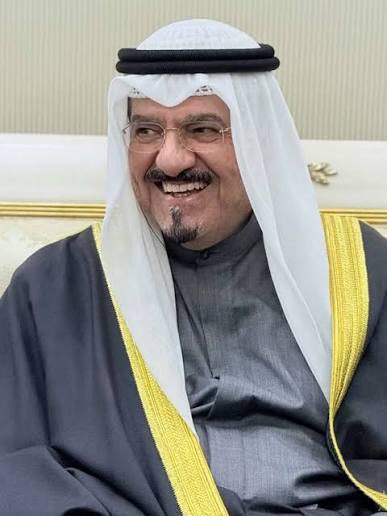 dhirarq8's tweet photo. سمو رئيس مجلس الوزراء المحترم
- لا مجال للمجاملة -

( وَلَا تَزِرُ وَازِرَةٌ وِزْرَ أُخْرَىٰ ) حقيقة العدل الإلهي المطلق؛ فكل إنسان مسؤول مسؤولية كاملة عن أفعاله فقط، ولا يتحمل أحدٌ وزر أو ذنب غيره يوم القيامة، ولا حتى أقرب الناس إليه

مايحصل مع ( بعض ) حالات من سحبت جنسيته وقطع التيار الكهربائي عن بيته يذكرنا بافعال الصهاينه في الابرياء وحشاك من هذا الوصف 
الكويت كانت ولاتزال بلد الانسانية والخير

نتمنى تدخلك الفوري خصوصاً في هذه الايام وحراة الجو لاتحتمل 

اتقوا الله في العوائل …