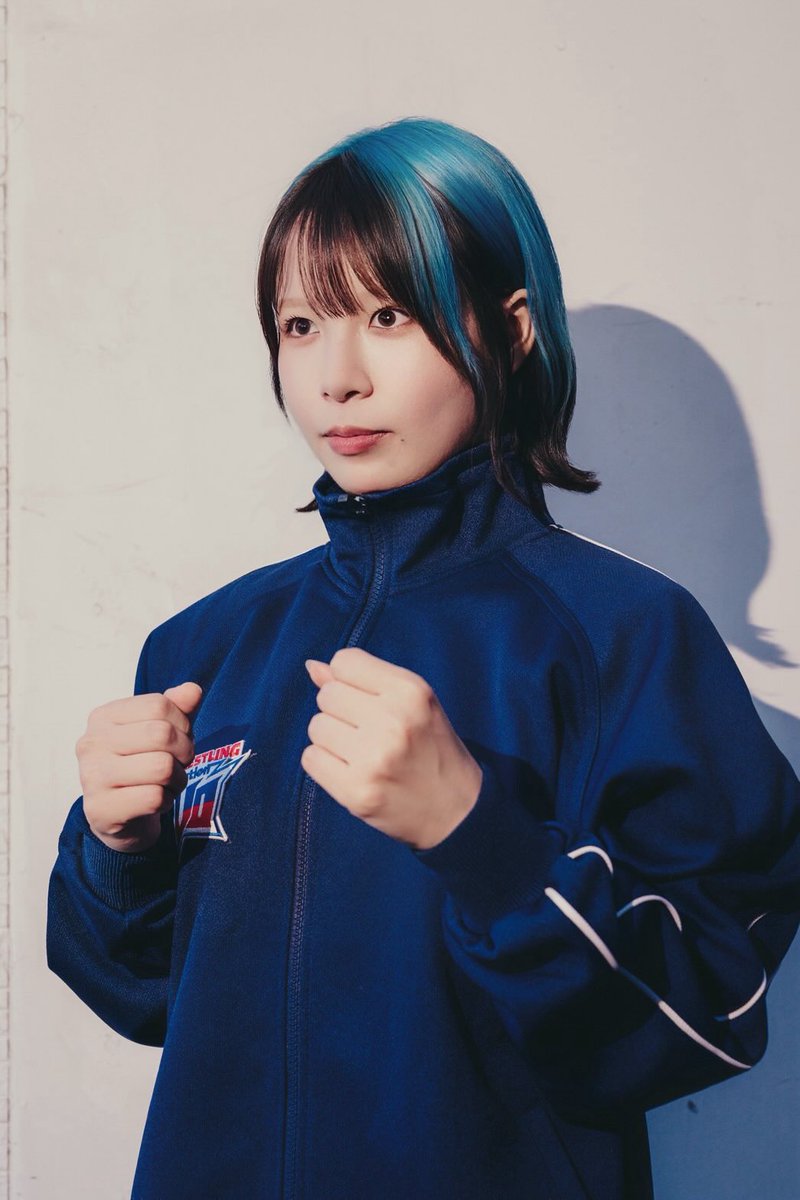 s_hikari_evo's tweet photo. 初めまして。プロレスリングEvolution 練
習生の志翠ヒカリです。
8月5日、新木場1stRINGにてデビューします。
よろしくお願いいたします！

#Evo_pw https://t.co/5T46UiOGXc
