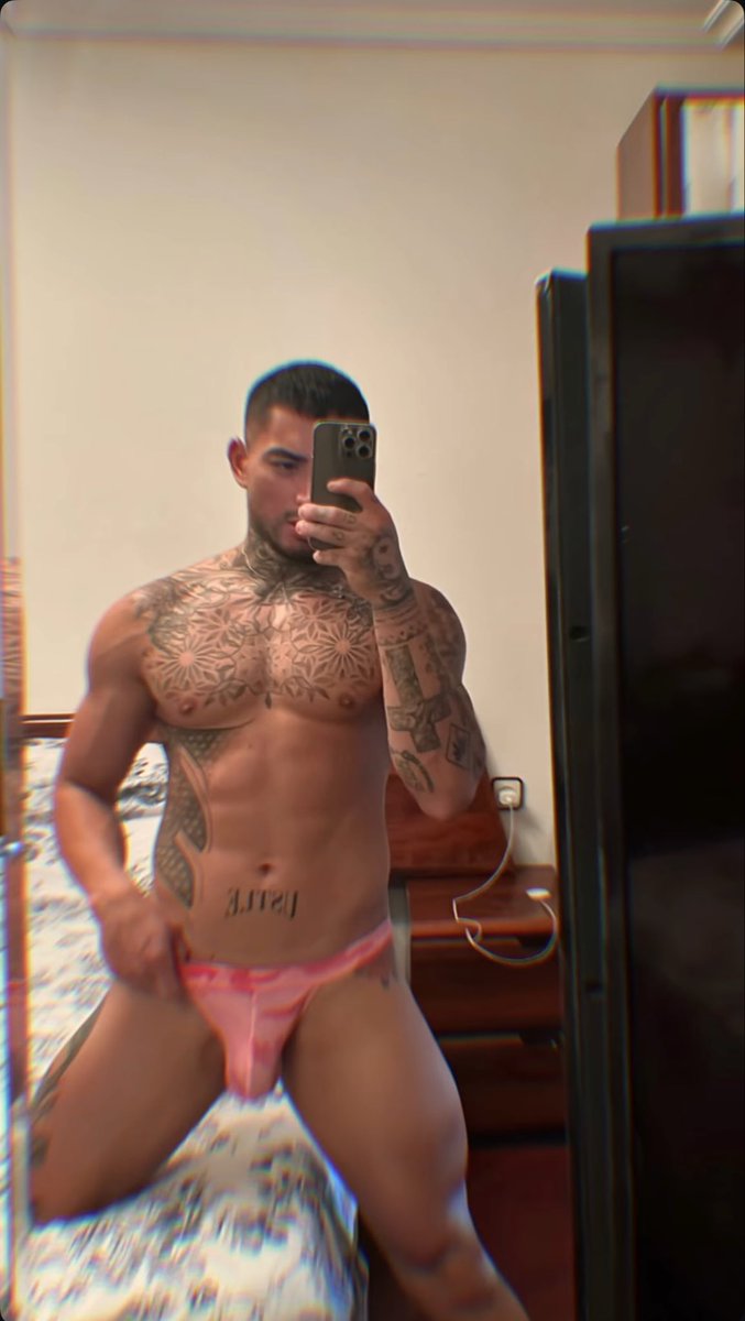 jhonadrianoo's tweet photo. #gay #gym #tatto https://t.co/MYWh3ZFRT4
