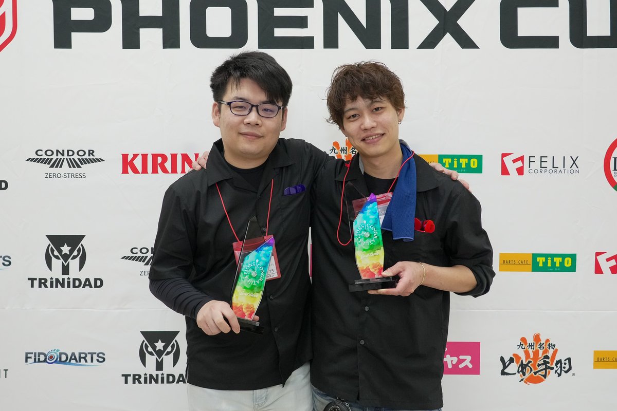 Darts_Topics's tweet photo. 【D9】
優勝：コンドウ カズヒサ・ツムラ ユウセイ〈福岡県 投酔〉
準優勝：ホンダ アツム・クリハラ シュンスケ〈福岡県 TRIGGER〉
3位：ショウヤマ コウキ・イノウエ アユミ〈福岡県 TRIGGER〉 https://t.co/StzK2cSVWr