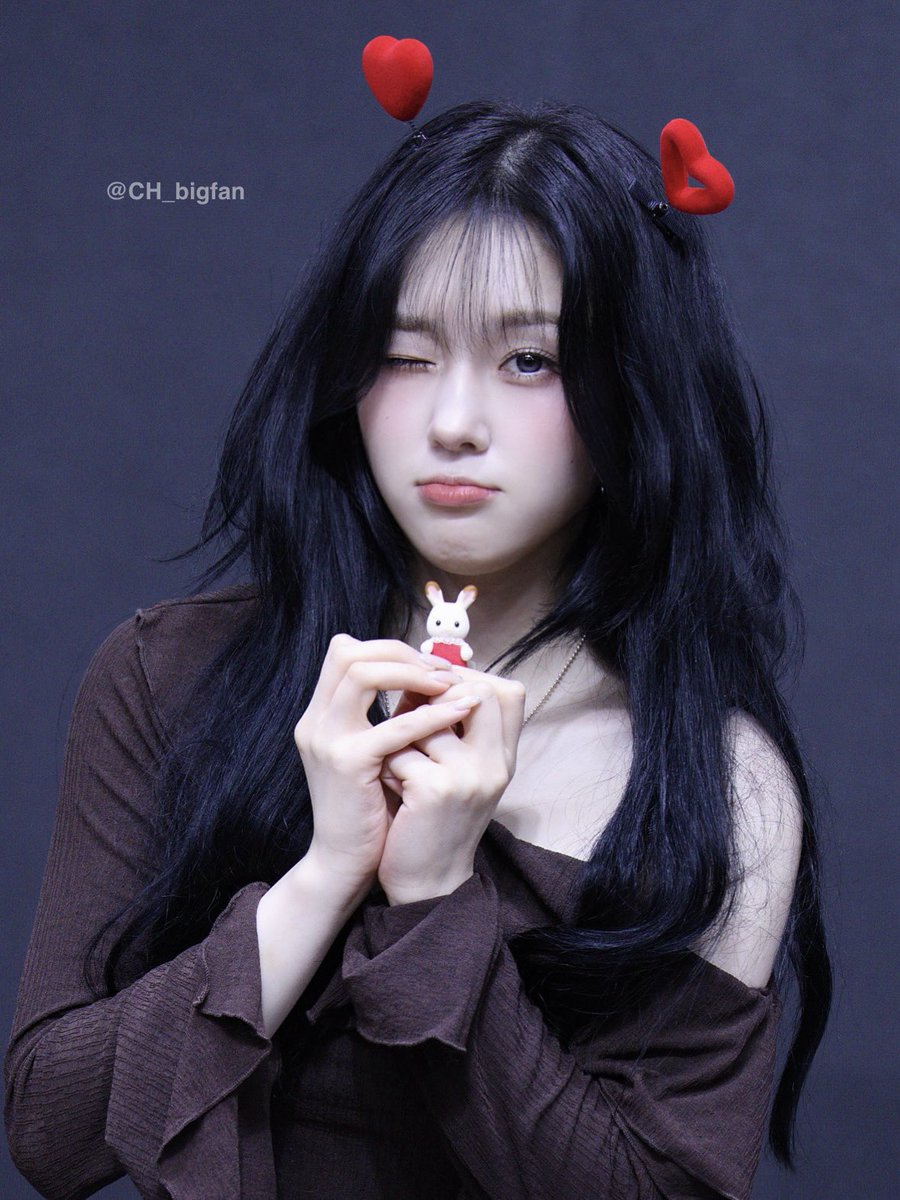 CH_bigfan's tweet photo. 𝐀𝐫𝐜𝐡𝐢𝐯𝐞

이날 메이크업이 자연스러운 느낌이라 정말 좋아🩷

#김채현 #CHAEHYUN #Kep1er #케플러 https://t.co/EHJNUYTXd3