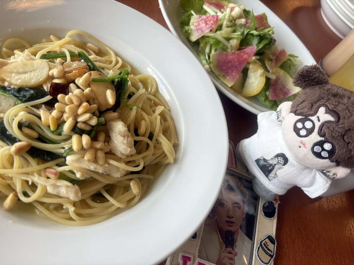 bts_na_0613's tweet photo. 今日も楽しかった
ジョングクさん背中大丈夫かな🥺 https://t.co/Nbd55lgjgh
