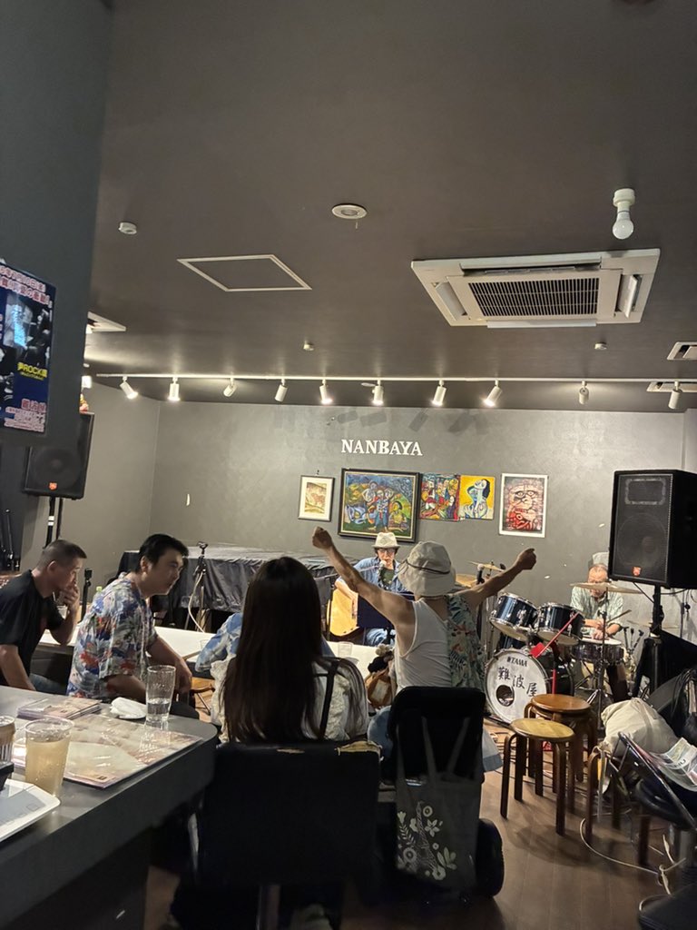 mikio696's tweet photo. 始まってるぜ〜 https://t.co/Njc9cMYVAf