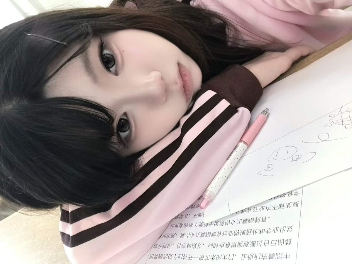nightlierpg's tweet photo. 贱狗无脑上贡身边精妈女神 https://t.co/IOPkT8ehrm