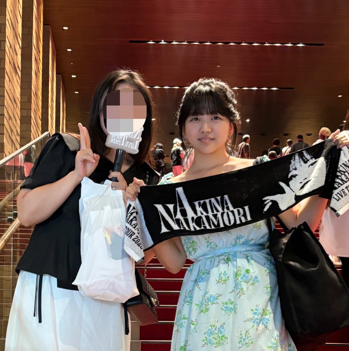 yeon_drawing's tweet photo. サザンウインドぽいなワンピース着て大阪1日目行ってきました😭❤️
本当にすごかったです🥺
言いたいこと多すぎるのに疲れすぎてまず寝ます🥲🥲明菜ちゃんお疲れ様でした🫶💋
#中森明菜 https://t.co/5JMM8Lg0zq