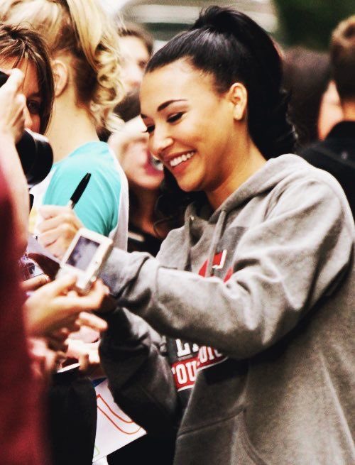 wanky_brittana0's tweet photo. it’s been 6 years without naya. she truly inspired so many people. i hope she knows how many lives she changed, through not only her time on screen, but also as a daughter, as a friend, and as a mother. the world lost a beautiful soul that day. may she continue to rest in peace. https://t.co/5iexsiOyUo