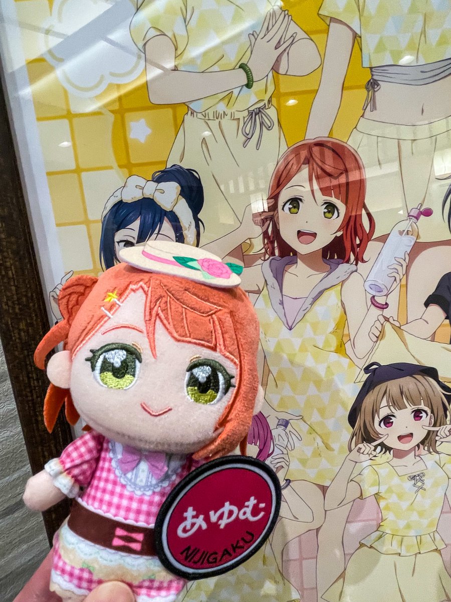 romuansaran's tweet photo. 19:00からのゲーマーズイベまで時間潰しにコラボサウナでととのいました♨️
ニジガクの楽曲が流れるタイミングで熱波がくるミュージックロウリュが最高にアツイ🔥
サビで温度が上がったり工夫を凝らしてあって面白かった😆
#ラブライブサウナ #虹ヶ咲 https://t.co/7bN7iKe64j