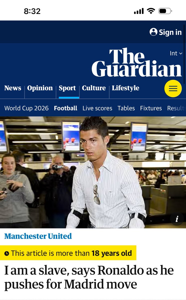 exfootballfan's tweet photo. He doesn’t rate United. He’s always put himself first. He flexed his abs after scoring against us, begged to leave, was happy to join City until we intervened, walked off the pitch because he didn’t start a game, ran to Piers Morgan to cry about the club. He’s a bitch. https://t.co/BlQ9m0Ilb1