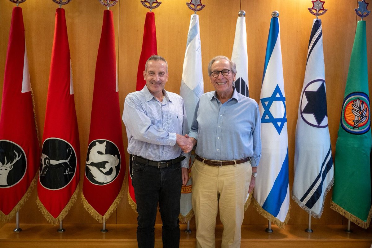 Israel_MOD's tweet photo. Israel Ministry of Defense (IMOD) Director General Maj. Gen. (Res.) Amir Baram met with Fred Distenfeld, Chairman of the Board of Directors of @FIDF to discuss deepening the longstanding partnership between the organizations. https://t.co/SjDUHyoaiT