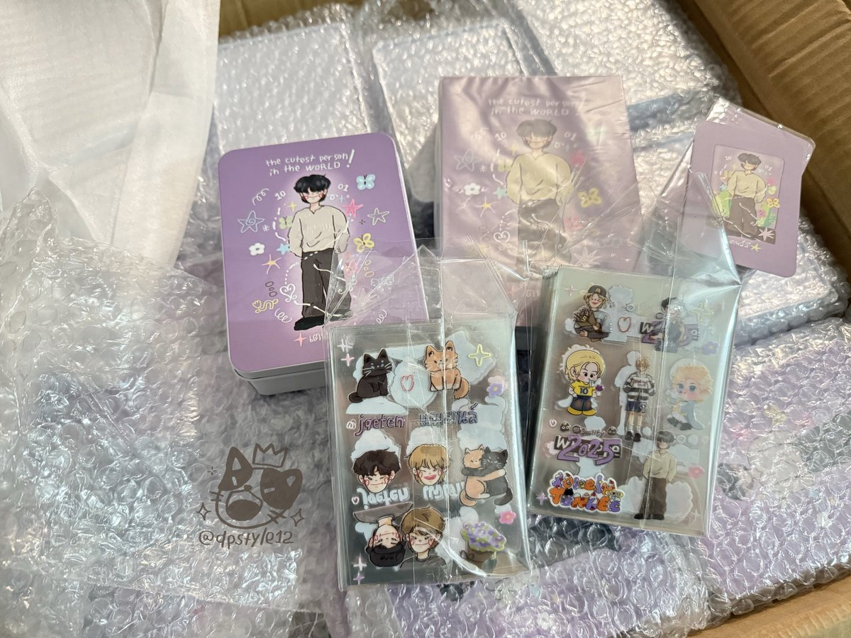 dpstyle12's tweet photo. 💜GIVEAWAY💜

📍BITEC LIVE
🗓️17-19/07/2026

🎁วันที่ 17 แจกผ้าโพกหัวทำมือจากคุณแม่ลายละ 30 ผืน(มี2ลาย มารับกันเยอะๆนะคะแม่ตั้งใจทำมาก🥹)
📢 โควต้ารับแลกแค่ 20 Set นะคะ (ส่วนกล่องขอแค่ 10 ชิ้นค่ะ 🥹) 

#TEN #TENLEE #เตนล์ 
#TENCORE0110Concert #TENCORE0110iscalling https://t.co/lDg20KO0Lm