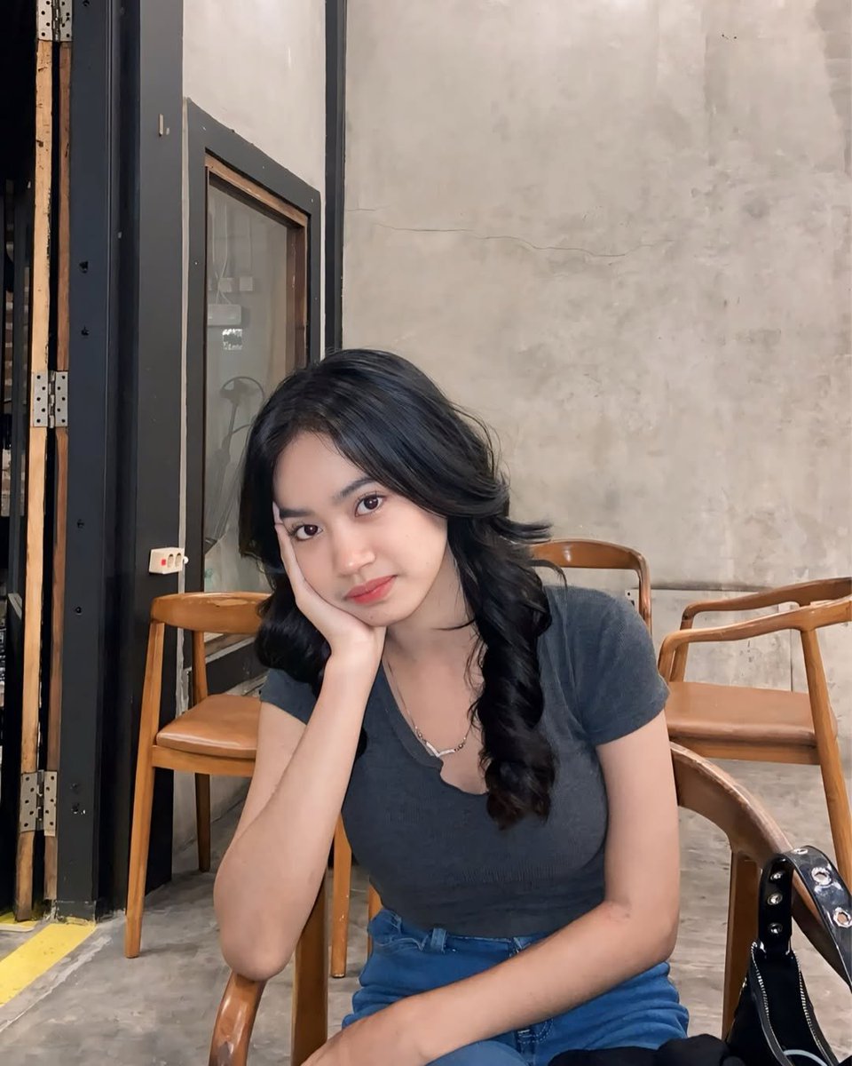Tynolty's tweet photo. Ready open bo vcs Solo tapi aku chubyy ada ga ya #openbosolo #bosolo https://t.co/ws7EljTg9L