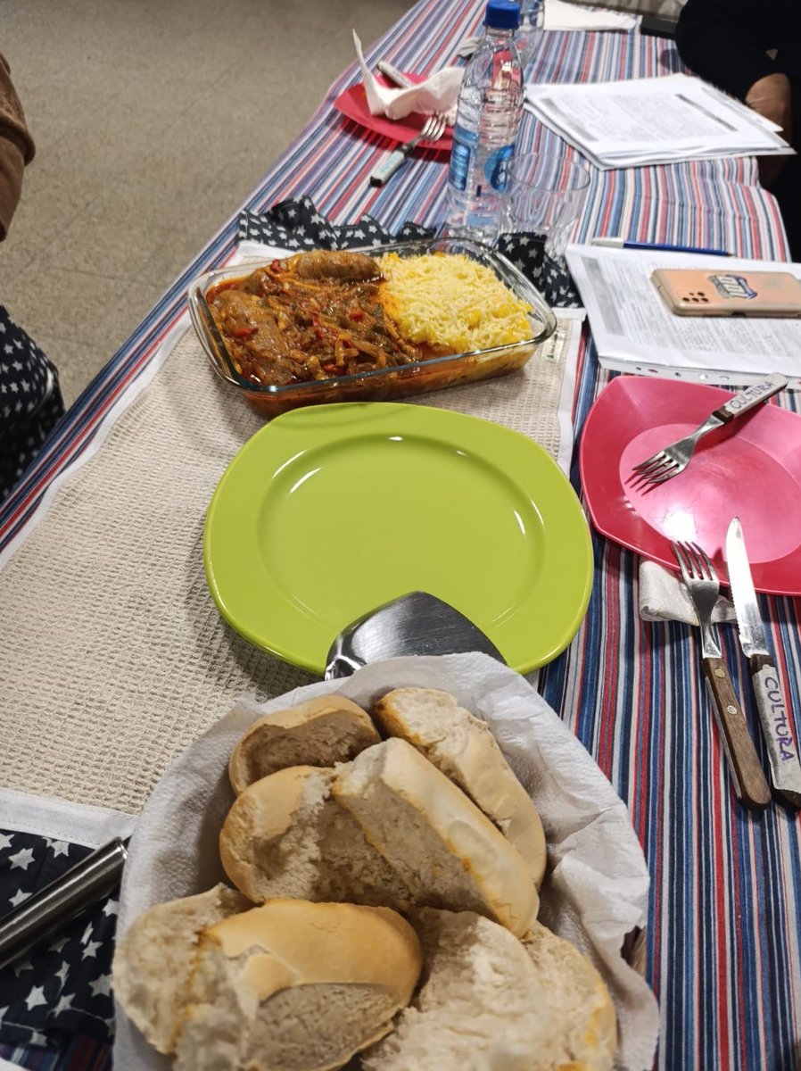MuniSaladillo's tweet photo. INSTANCIA LOCAL DE LOS JUEGOS BONAERENSES DE LA DISCIPLINA “COCINEROS BONAERENSES | PLATO PRINCIPAL”

En el día de ayer se llevó a cabo la instancia local de la disciplina cultural “Cocineros Bonaerenses” Plato principal. https://t.co/7myI3jwQRb
