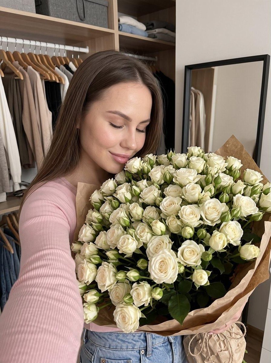 Cozy Flower Selfie