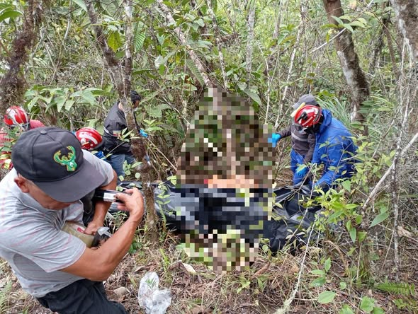 rsanantoniofm's tweet photo. #Chinchipe
Un trágico accidente de tránsito cobró la vida de un ciudadano en la parroquia Chito, sector Los Moreros. según información 100 metros abría rodado.
• Víctima: Sánchez Ordóñez E. R. (sexo masculino).
• Fecha estimada del accidente: Miércoles 1 de julio de 2026. https://t.co/tX1GbamhoZ