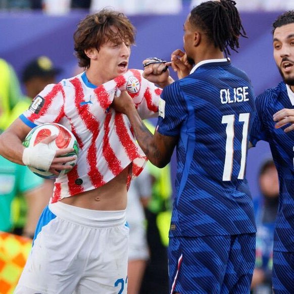 AdriRM33's tweet photo. 🚨 La FIFA ha decidido NO retirar la tarjeta amarilla de Michael Olise. 

Si es amonestado contra Marruecos, SE PERDERÍA las semifinales.

Si no juegas en Argentina o te llamas Messi, no te harán favores.

El Mundial más corrupto de la historia. https://t.co/Th2qrFZOkn