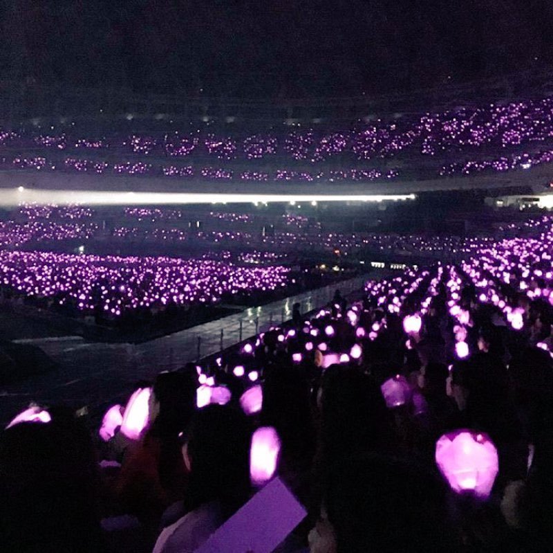 kookyun's tweet photo. Happy  Birthday to us https://t.co/vuPmPhEqFw
