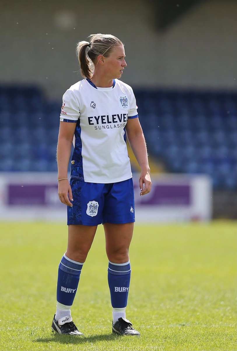 buryfc_women's tweet photo. Ellie Cook
#18
CB

I really enjoyed being part of the club during the second half of last season and I’m excited for what lies ahead. Looking forward to the new season and continuing to be part of such a great club

Jason's thoughts - Ellie is physically dominant, tactically https://t.co/RpvgqQSjin