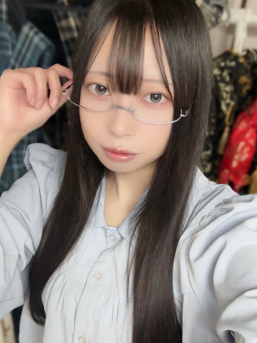 au_mofru's tweet photo. います〜

もちゅちゃんとあさまで〜
めずらし平日いべんとめがねday^ - ^♡ https://t.co/Kkg4CeSVd0