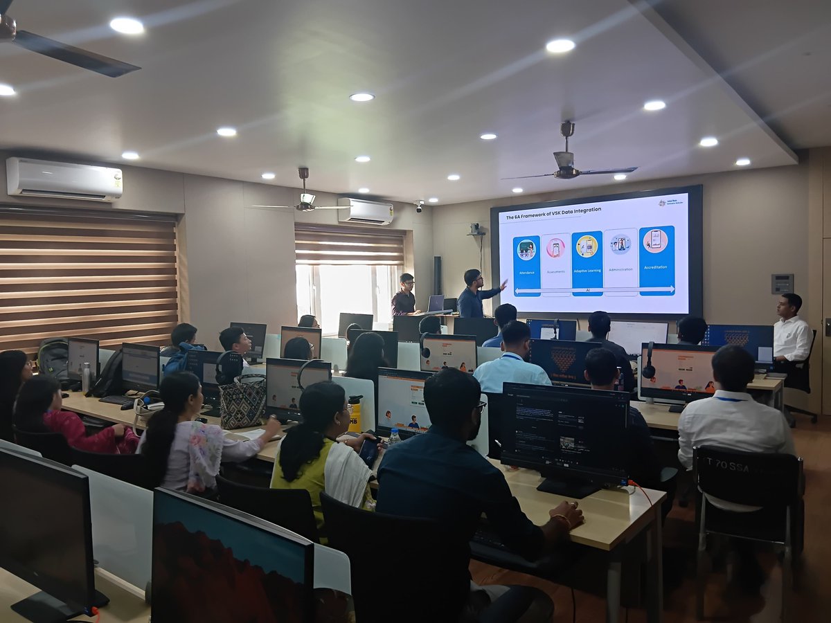 aasc1960's tweet photo. AASC is extremely grateful to MD &amp; ED Samagra Shiksha Assam and their team for facilitating this visit to SSA Office and explaining the ACS OTs about the nitty-gritty of the Shiksha Setu, Axom initiative. https://t.co/PZCjeSEMBE