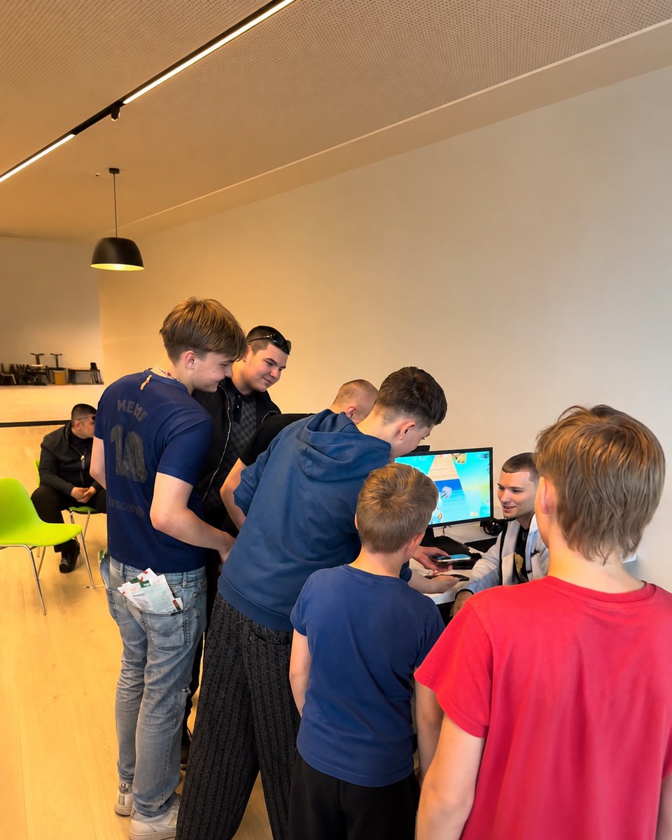 NorthernStarEU tweet picture
