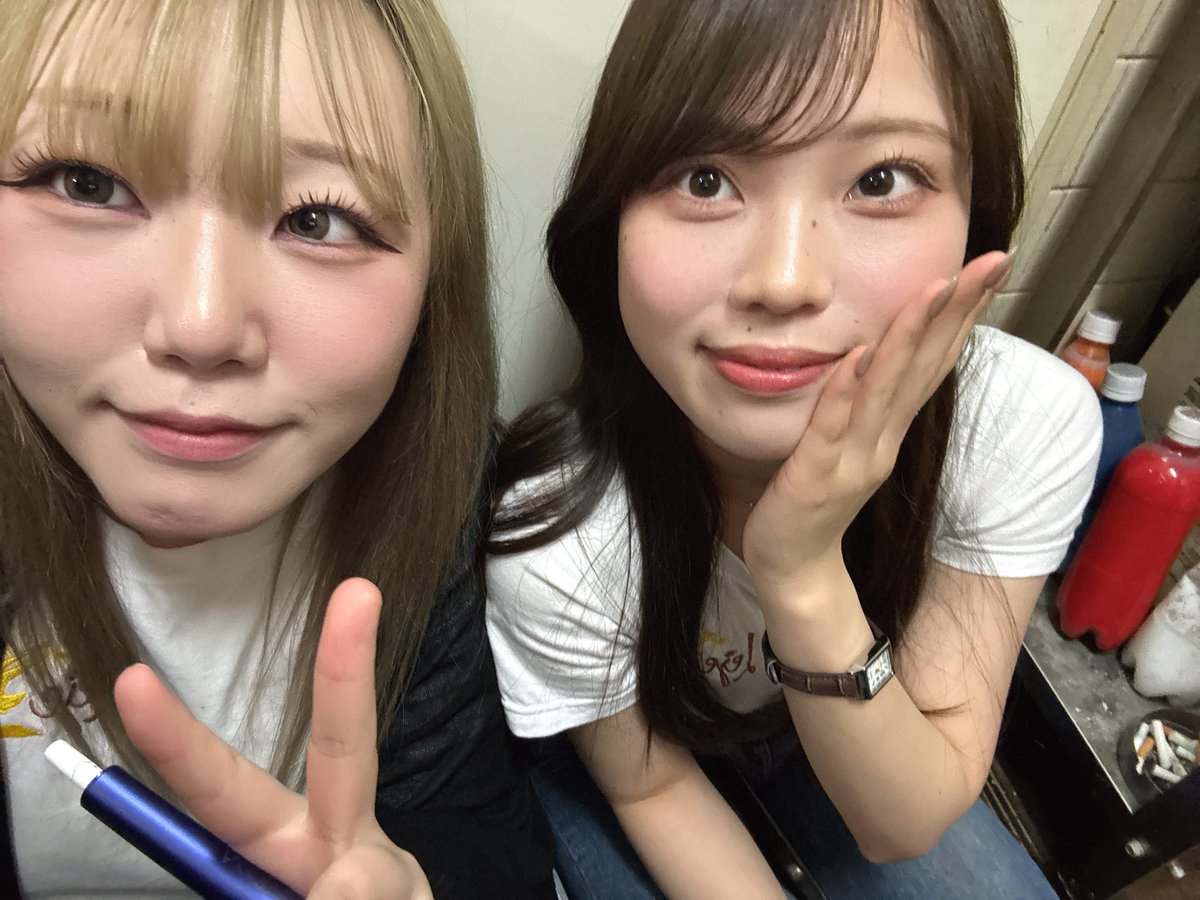 ayaka_leje's tweet photo. たいきん！

プログレをとっても楽しんでくれてたお客様がいて見てる私も楽しくなりました✨

あしたは18-います！

待ってるヨ！
 #leje  #leje京都 https://t.co/tctT0kf3P8