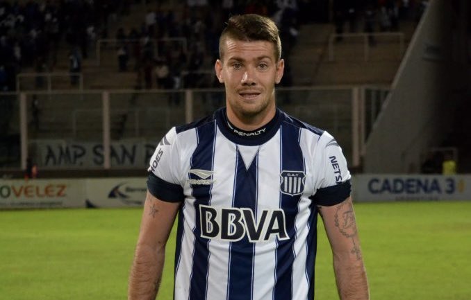 xlacamisetacba's tweet photo. Durante 10 años estuviste siempre. En las buenas y en las malas. Nos llevaste a Primera. Nos devolviste a las Copas. Nos hiciste campeones en 2025

Talleres será siempre tu casa. Los que te cuestionan no dimensionan lo que hiciste por este club

Gracias por todo, Guido Herrera💙 https://t.co/xDrKEfntWt