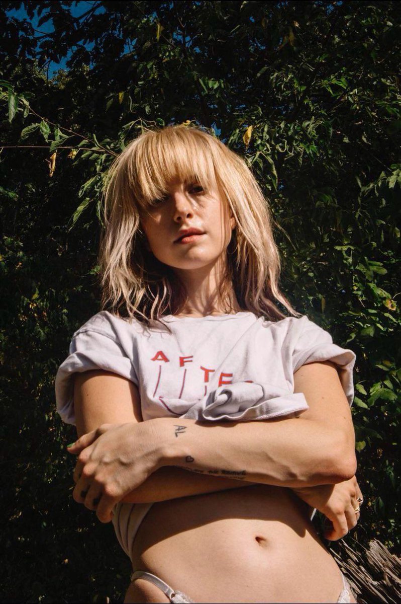 yelyahdaze's tweet photo. if i speak im in very big trouble https://t.co/yufUSaIXcr