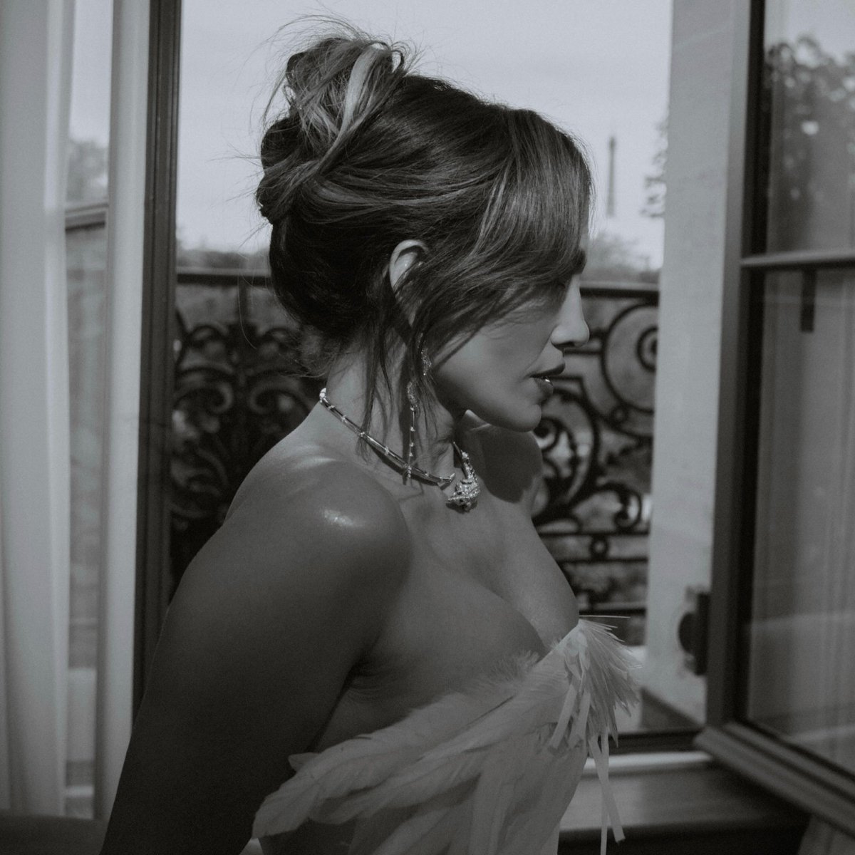 jlo tweet media
