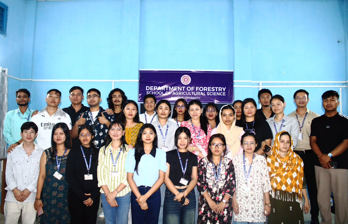 MU_Forestry's tweet photo. From classrooms to canopies—may your dreams grow as tall as the trees you protect. Best wishes, https://t.co/Kjsh5ZuCwm. Forestry 2024-2026 batch 🌿
#MScForestry #Forestry #FutureForesters #ManipurUniversity #ForestScience #Graduation #GoGreen https://t.co/XYHIxJOzvW
