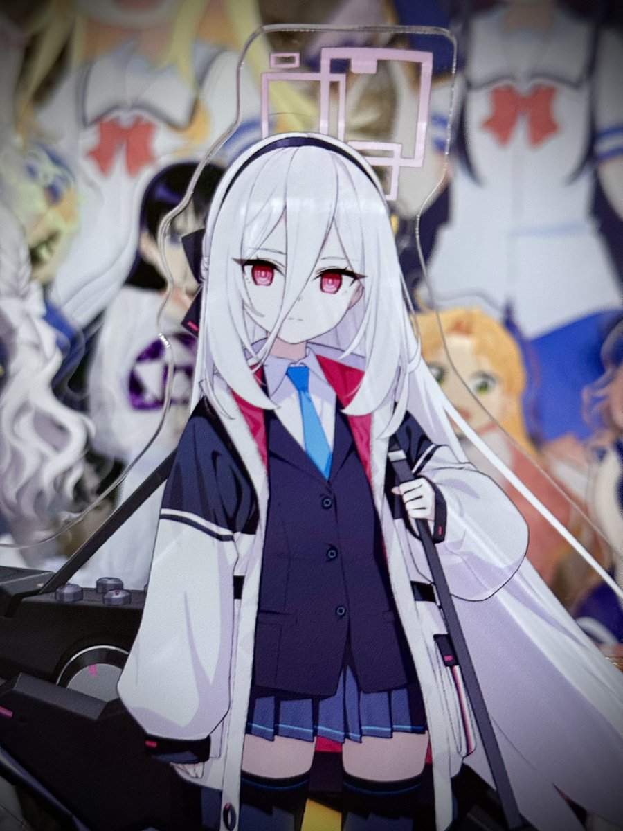 K4z0927's tweet photo. でっケイアクスタ https://t.co/WOfbx7f0dF