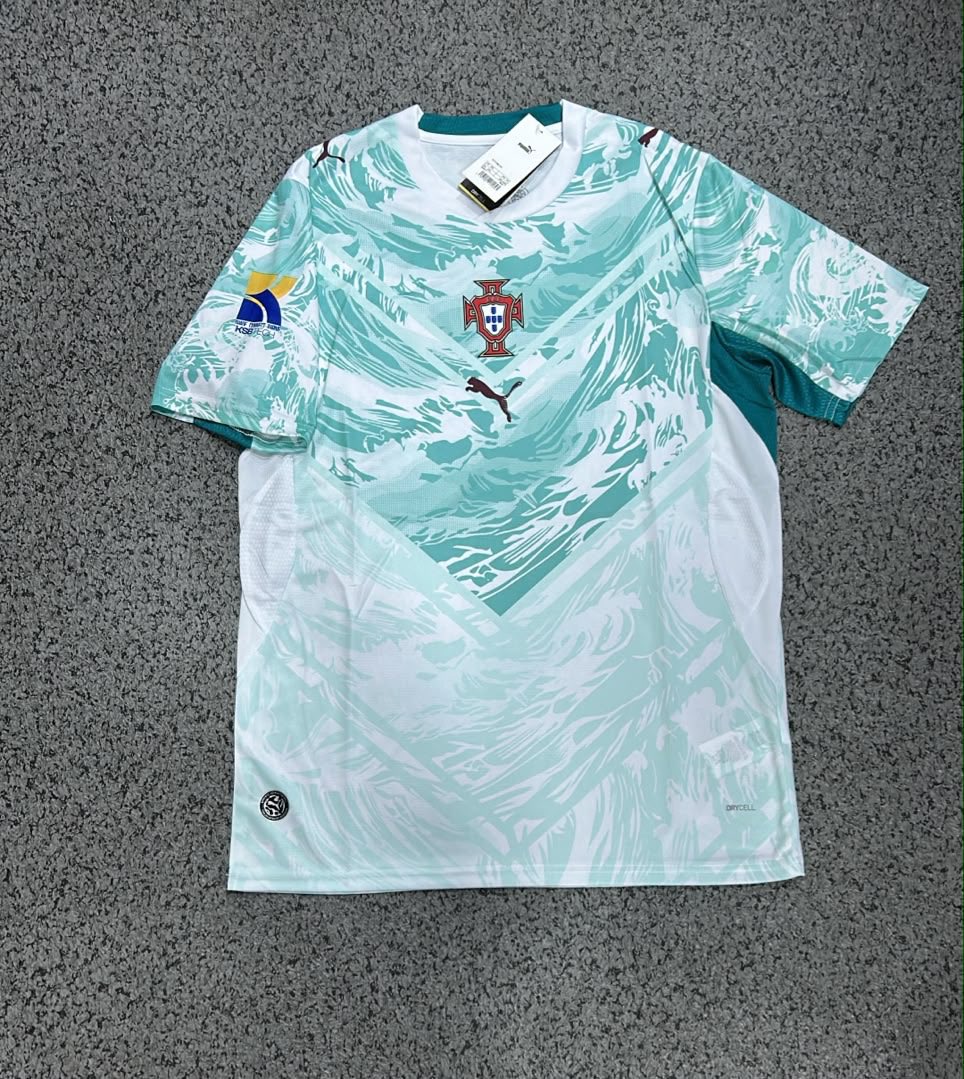 KSBXCHANGE's tweet photo. One of the jerseys sent out this week to our lucky winners…✨ https://t.co/F1GAcPzKni