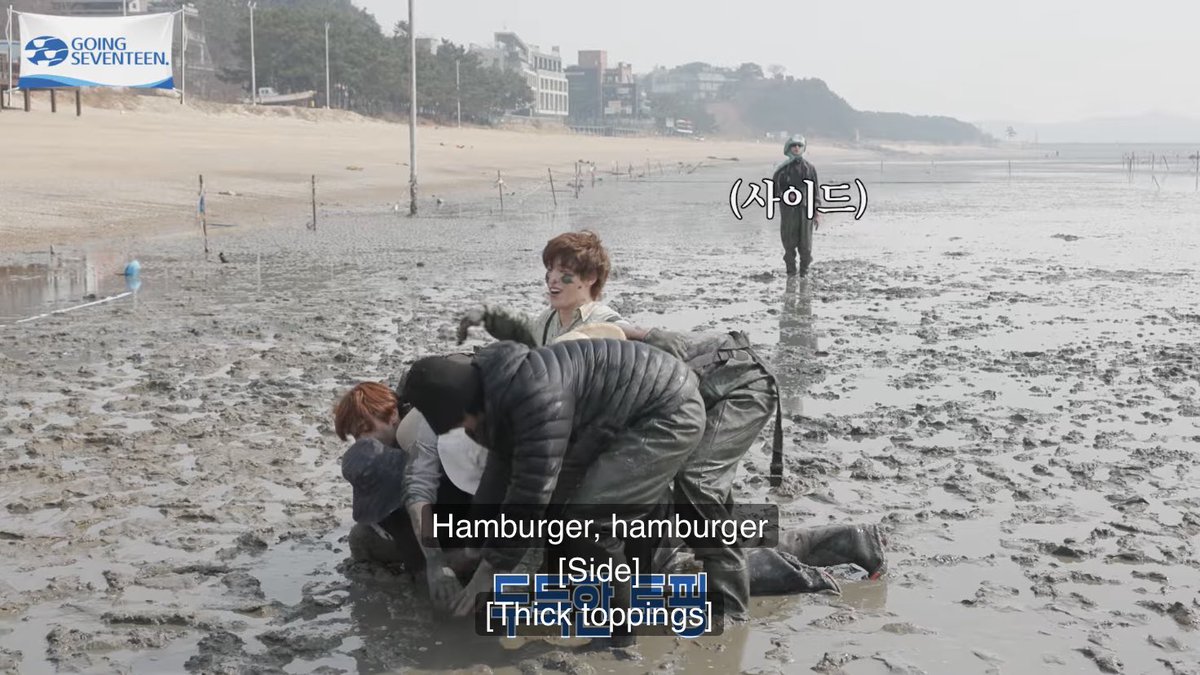 CARATDEUL550070's tweet photo. whoever is in charge of gose captions, you’re so funny i love you 😭 https://t.co/17suxbo1BQ