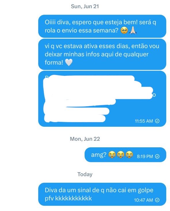 bamkkyuu's tweet photo. ela sumiu por duas semanas e mandei mensagem (21/6) informando meus dados q ela não havia pedido, ela só respondeu dia 30/6 dizendo que estava fazendo um trabalho da faculdade e precisou viajar por isso não tinha feito o envio+ https://t.co/sB5dJTRAIG