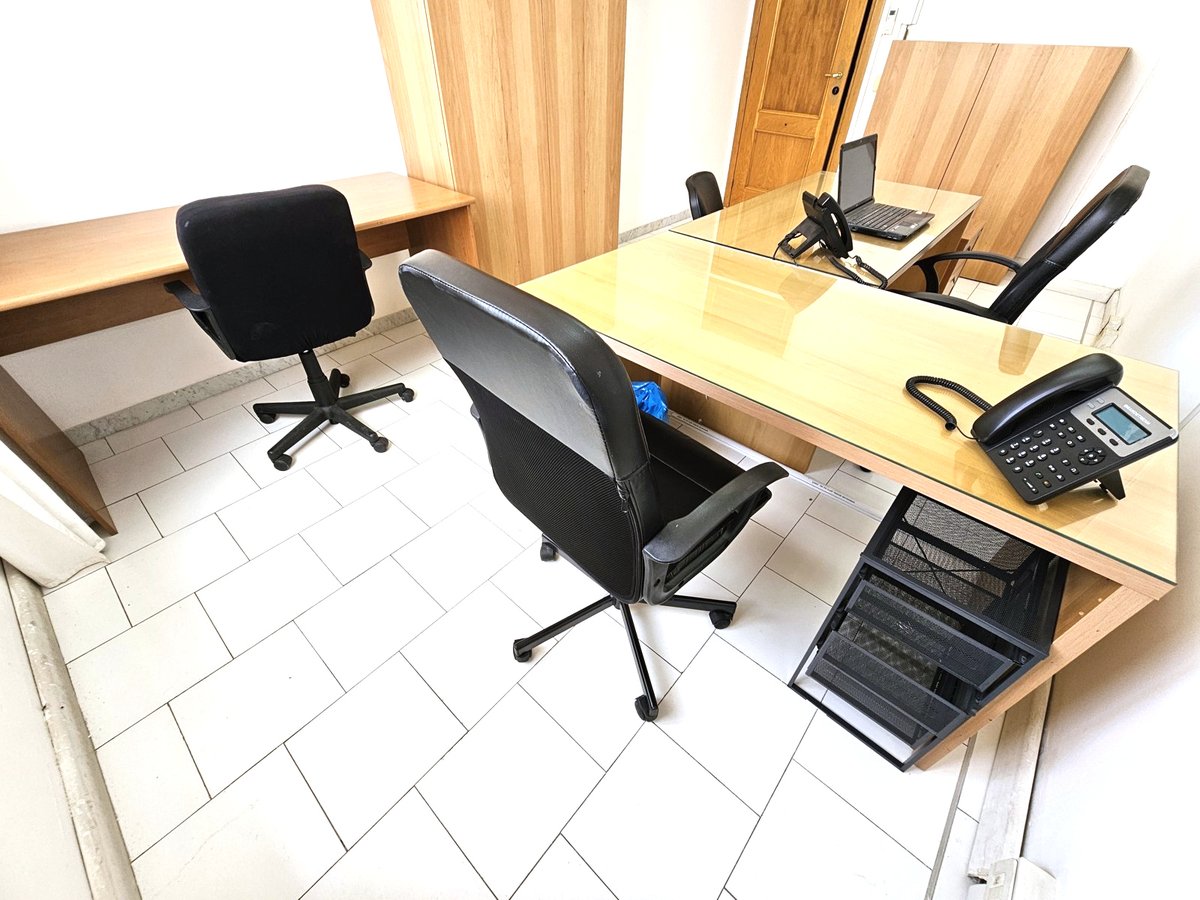 affittoufficio's tweet photo. Ufficio arredato a Napoli da €199: pronto all’uso, con parcheggio, vigilanza, sala riunioni, Internet FTTH e contratto flessibile. Ideale per professionisti, startup e piccoli team.

https://t.co/3sdGqMmkXf

#AffittoUfficio #Napoli #UfficioArredato #BusinessCenter #AffittoLocale https://t.co/Y5b4t1PbZK