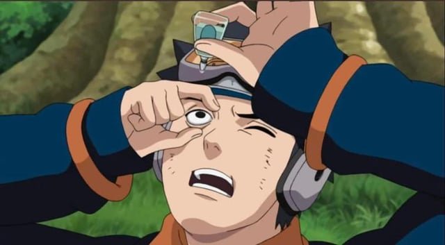 SamsonidonN's tweet photo. Many Naruto fan criticize Sarada for using Glasses but Obito used eye drops and Goggles....
Selective criticism https://t.co/NnSfeJIFgK