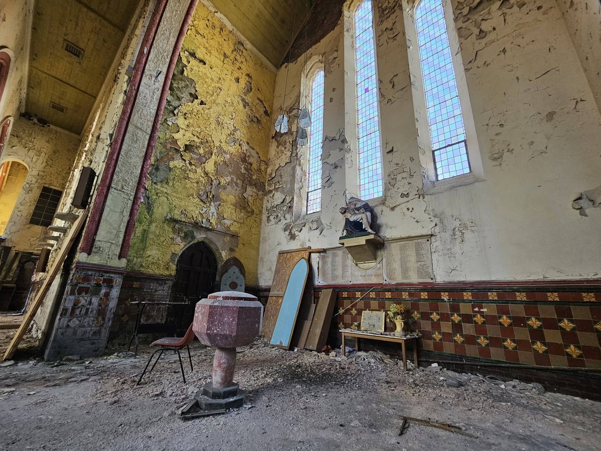 SaveukChurches tweet picture