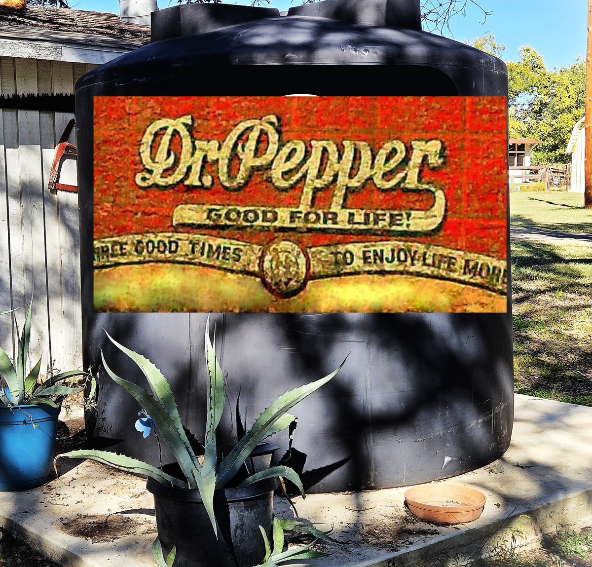 fowler_george's tweet photo. Fitzhugh Ranch... fueled by Dr Pepper https://t.co/Ptr2Of4dbn