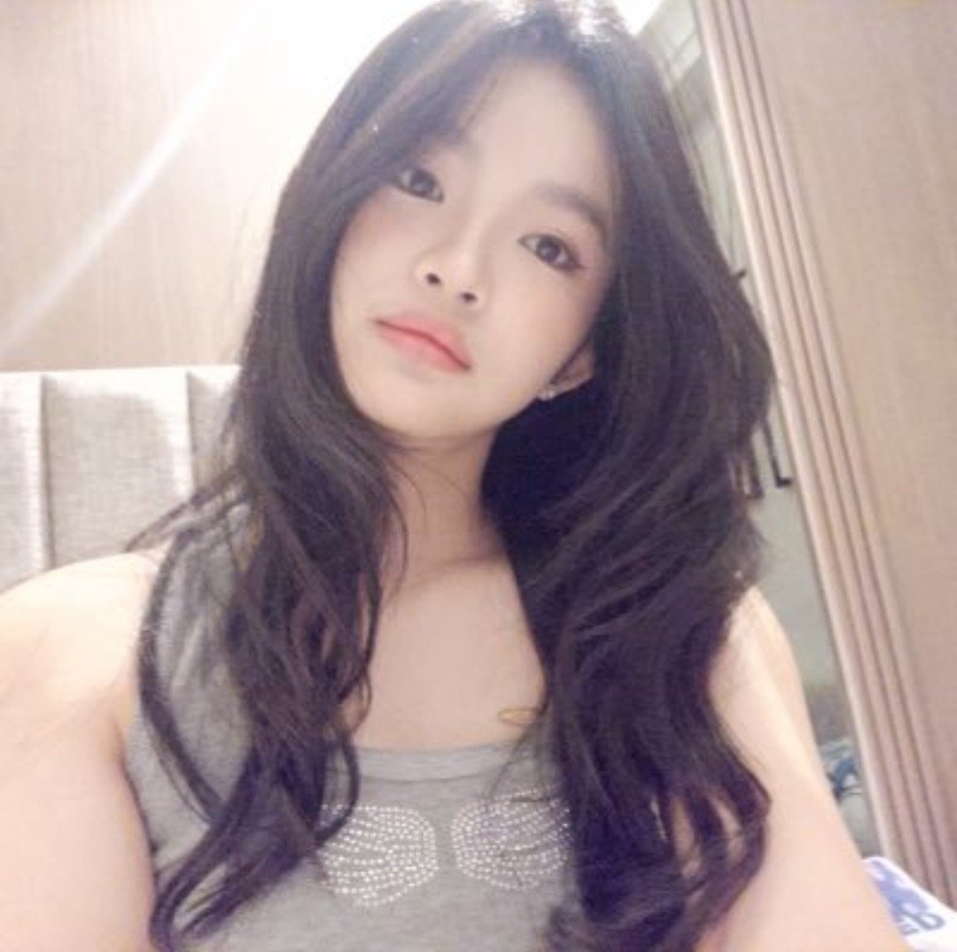Jennywasright's tweet photo. CATHERINA VALLENCIA 😖😖😖😖❤️❤️❤️❤️❤️❤️
@CErine_JKT48 https://t.co/9L01OBIF0d