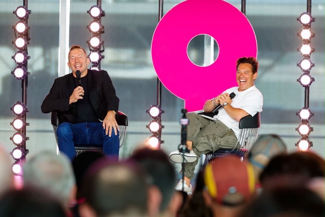 harleyf's tweet photo. Thank you @GeorgesStPierre for joining me on the @startupfest stage today.

One of the greatest fighters who ever lived. And the biggest takeaway had nothing to do with fighting.

The best performers aren't fearless. They've just learned to aim the fear at the work instead of at themselves.

Honoured to call you a friend.

Thank you for the pics @evablue