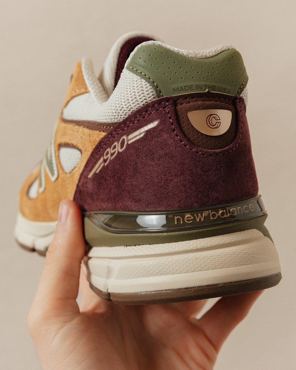 ArabLincoln's tweet photo. FIRST OFFICIAL LOOK: CNCPTS x NB 990v4 “Patina” 🍷🌐🐓🌿🏷️  Coming soon 👀 https://t.co/4Hgi46U74c