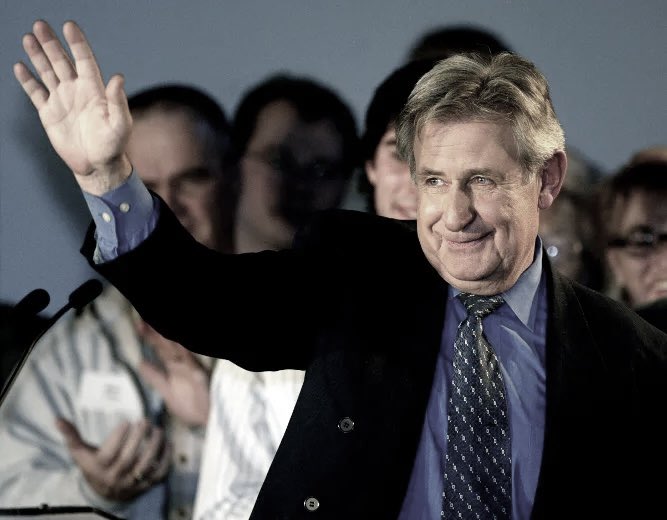 ABDanielleSmith's tweet photo. Twenty years ago, the great Ralph Klein left office after leaving a remarkable legacy as Premier of Alberta.

Ralph believed in hard work, fiscal responsibility, low taxes, and trusting Albertans to build our province. He eliminated Alberta’s debt and helped create the Alberta Advantage that attracted people, jobs, and investment from across the country.

It was an honour to join the Banff Kananaskis UCP Stampede BBQ celebrating his legacy and the principles that continue to guide our province today.

Thank you to all of our volunteers and everyone who worked so hard to make this event possible.