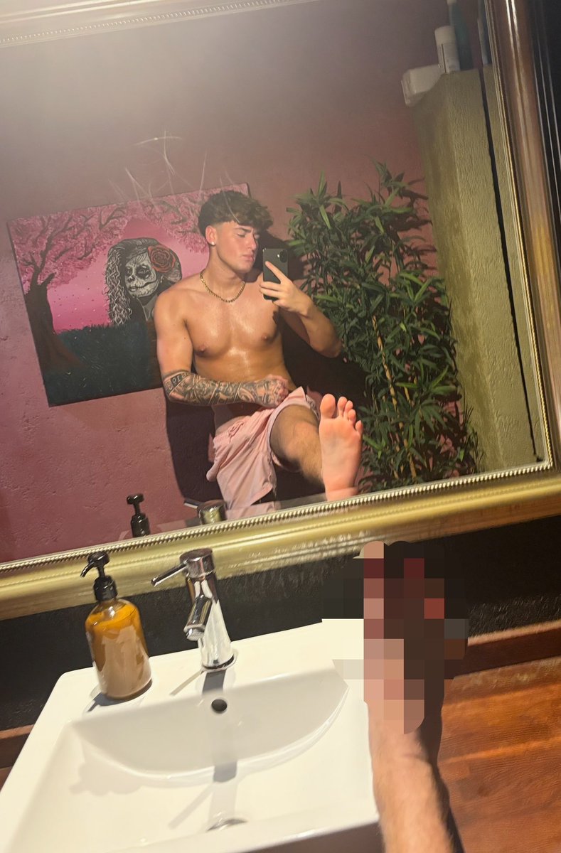 _Masterlogan tweet picture