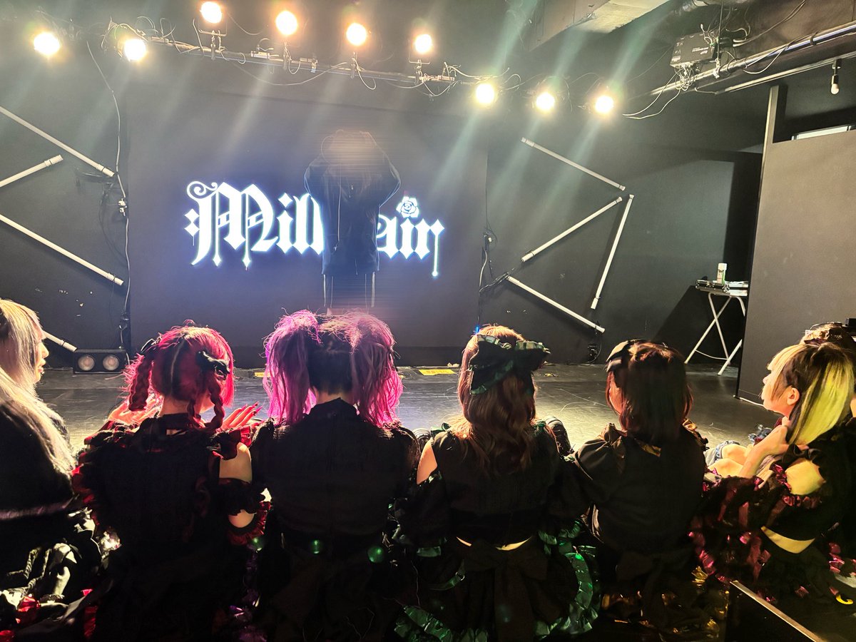 y_z0ll's tweet photo. 卒業おめでとう🙂‍↕️ https://t.co/0QScBqOTSR