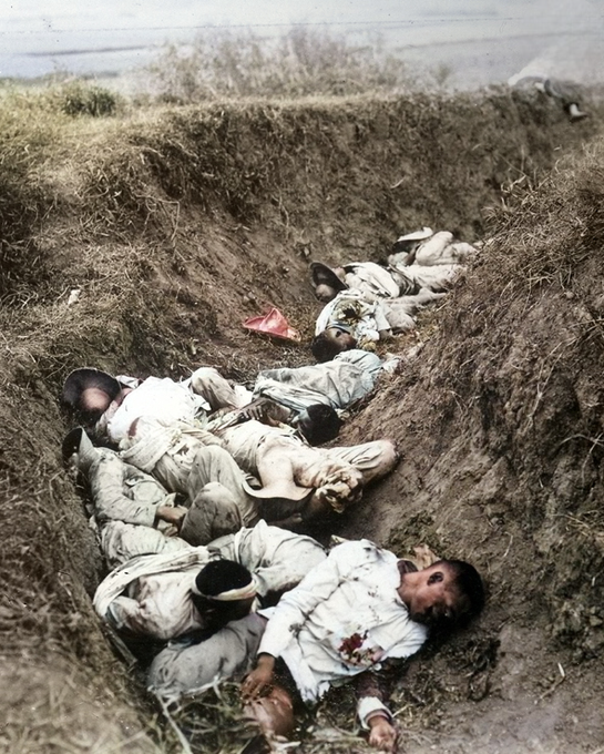 penjamo_de's tweet photo. In 1899, the United States perpetrated a genocide in the Philippines, invading the country with 70,000 soldiers with the sole objective of colonizing and plundering it; soldiers were ordered to kill anyone over the age of ten. https://t.co/wqsFe5kWS1