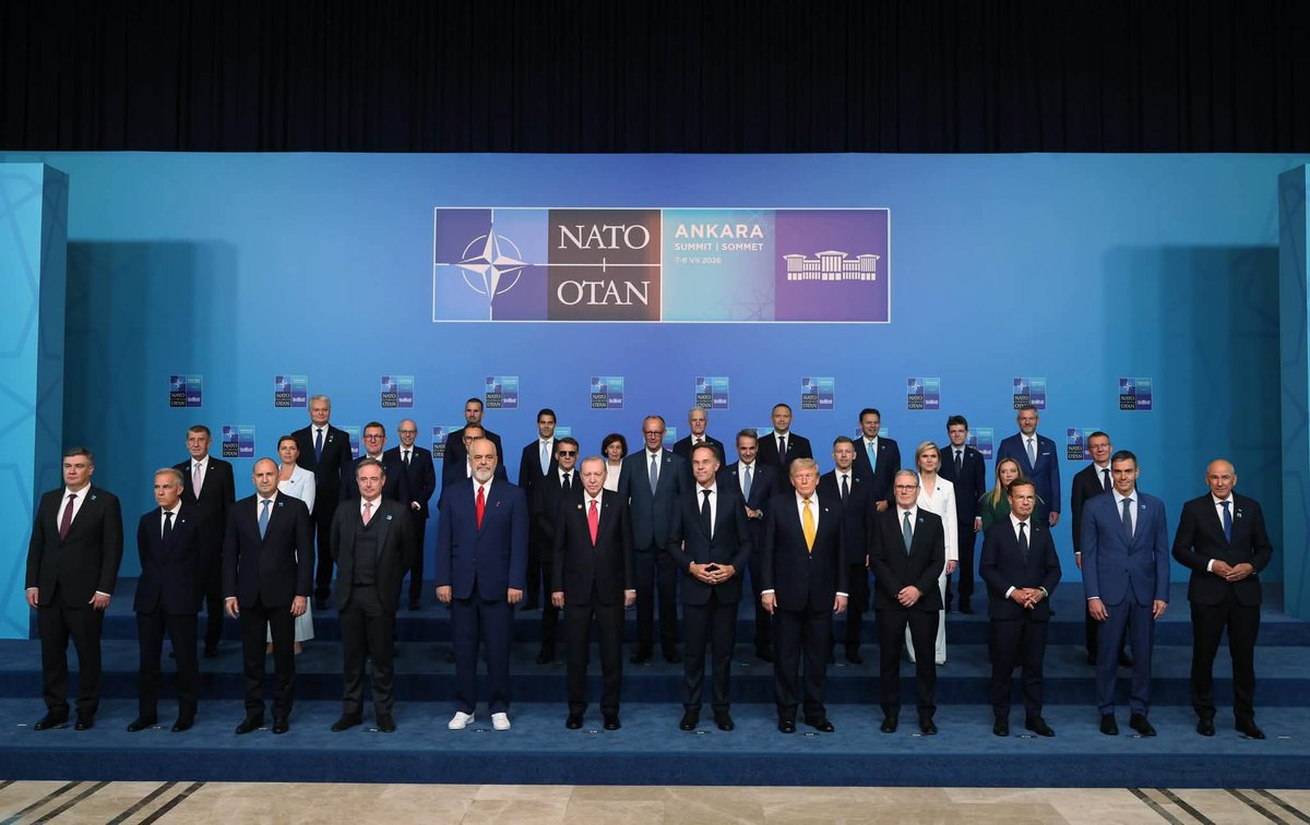 AkMazidagi's tweet photo. Dünyanın gözü Türkiye'de. 🇹🇷

✅ Cumhurbaşkanımız Sayın Recep Tayyip Erdoğan’ın liderliğinde ülkemiz, NATO Zirvesi'ne ev sahipliği yaparak küresel güvenliğe, diplomasiye ve stratejik geleceğe yön verecek tarihi bir buluşmaya öncülük ediyor. https://t.co/maWV74Xmc7