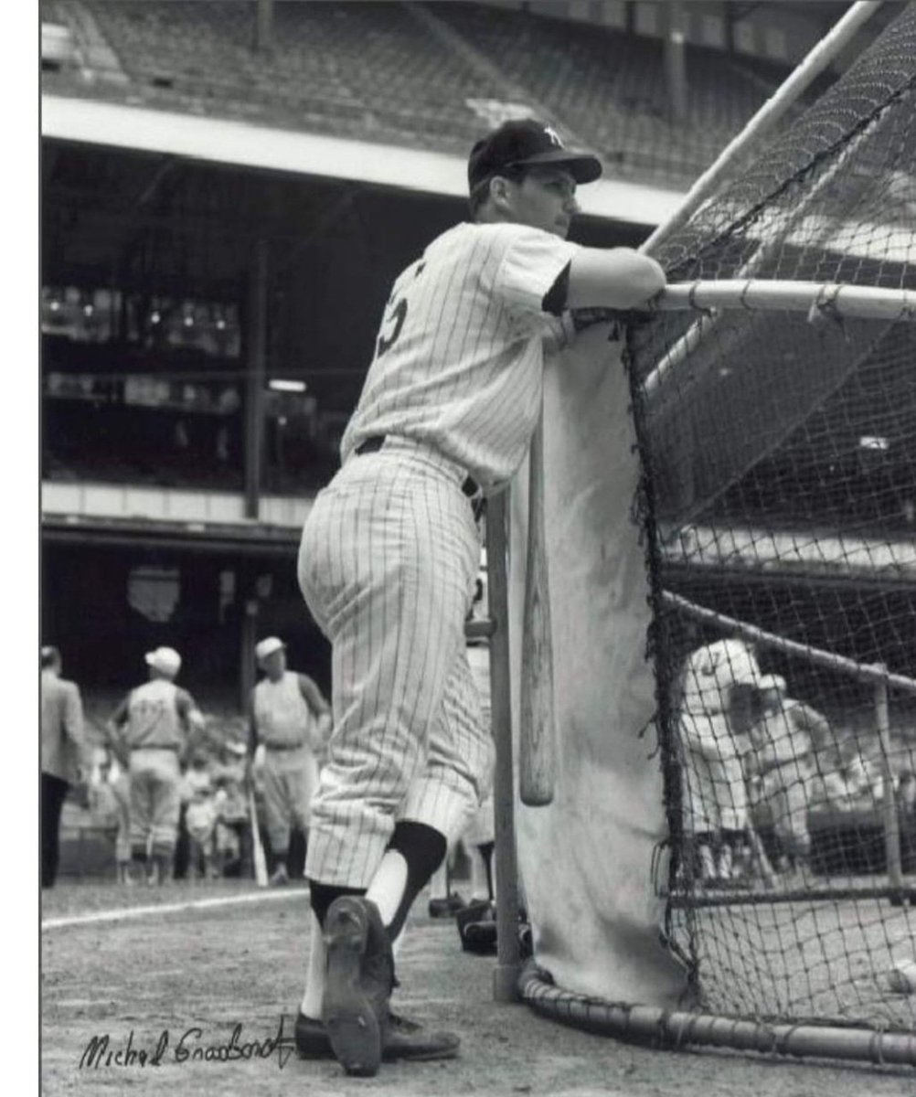Jamesyankee's tweet photo. #15...August 8,1969
Batting practice right before his 1st game... https://t.co/O8GDgaT65d