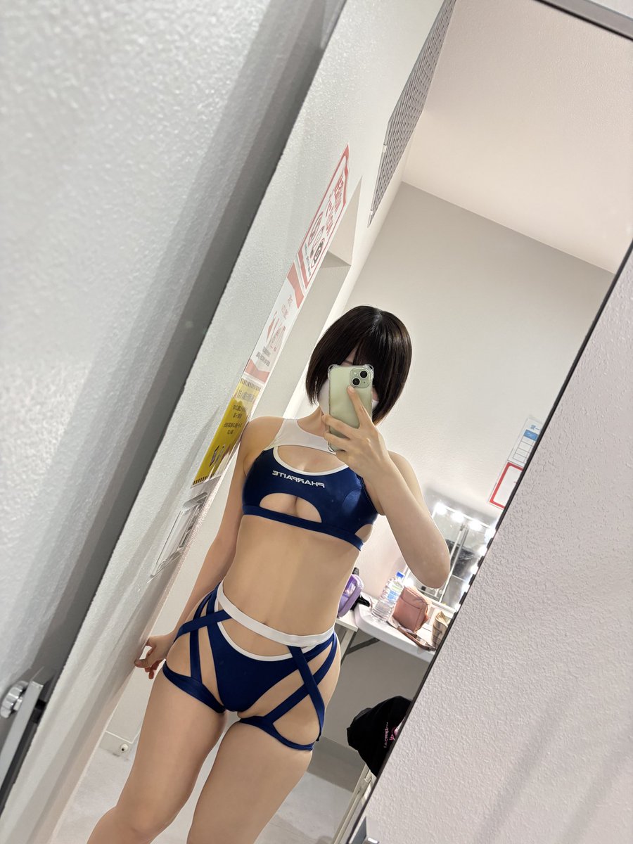 nanase230230's tweet photo. パラレル撮影会でした📸
ほぼ青ずくしの日でした😊青は特に好きなカラー！
ありがとうございました！ https://t.co/sTYjKHWPVn