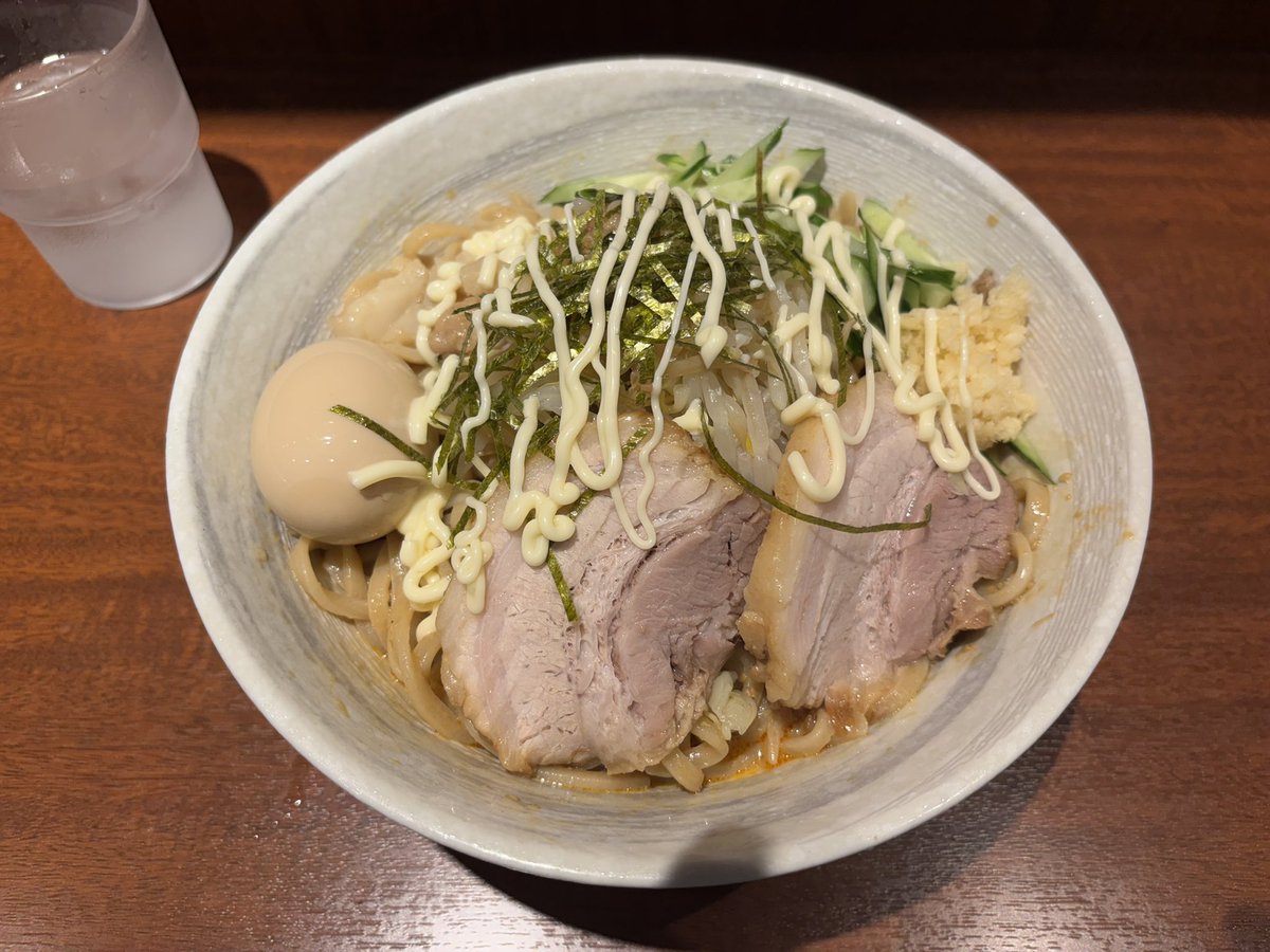 kselynl's tweet photo. ということで今日も麺屋づかちゃん港南台で冷やし中華(トマト抜き)大盛り
ゴマだれがマイルドでウンメェ〜
いつも🥚ありがとうございます🙏 https://t.co/RdDCnVjLCy