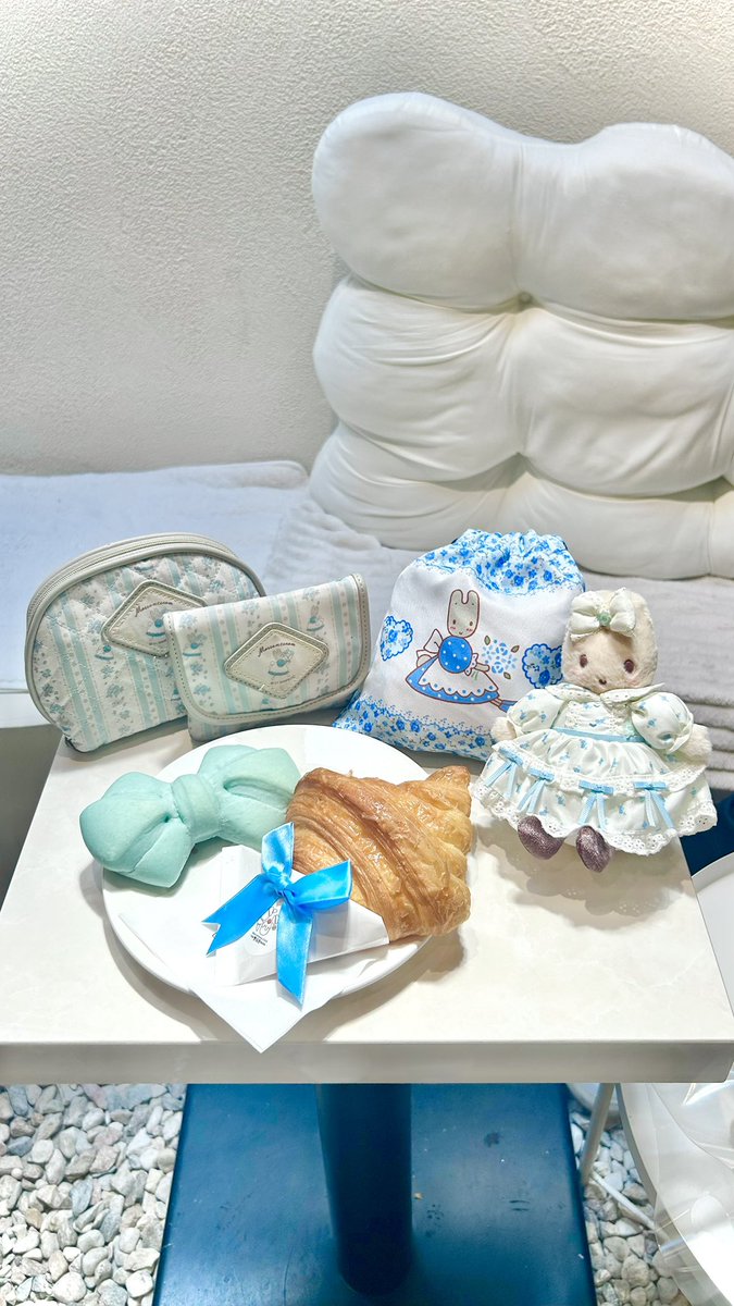cafelatte_b_'s tweet photo. 少し前のマロンクリームちゃんとのデート♡
お目当ての水色くまさんが品切れだったからいつか絶対リベンジしたい…💭♡ https://t.co/Xq5PolhswK