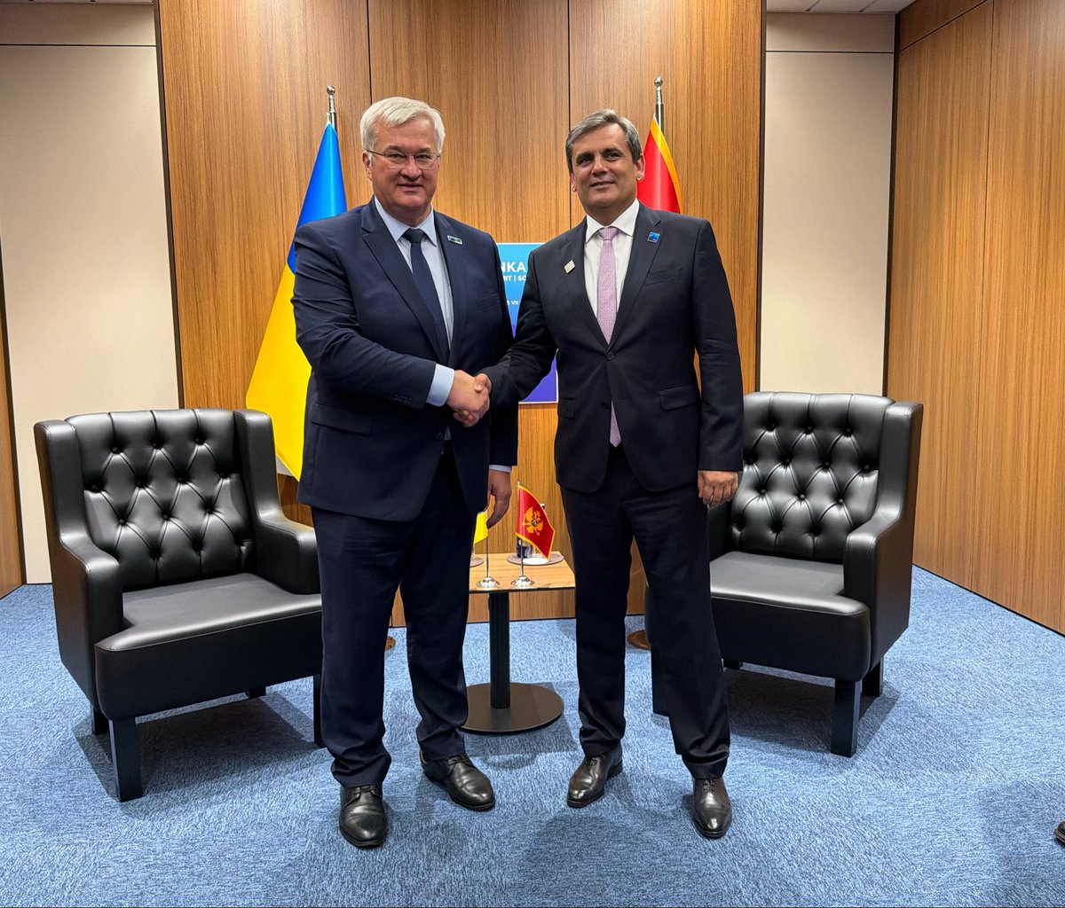 andrii_sybiha's tweet photo. I met with Deputy Prime Minister and Foreign Minister @ErvinIbrahimov1 and thanked friendly Montenegro for its support for Ukraine and our people. 

I informed my counterpart about the consequences of Russian strikes and battlefield situation.

We spoke about our EU accession. I reiterated our long-standing position that Ukraine, Moldova, and Western Balkan states are partners, not competitors, on this path. 

I also congratulated my colleague on Montenegro's remarkable progress on its path to joining the EU.

We agreed on the importance of further developing the Ukraine-Southeast Europe format. 

I also invited my colleague to visit Ukraine at a convenient time. 

@MFA_MNE